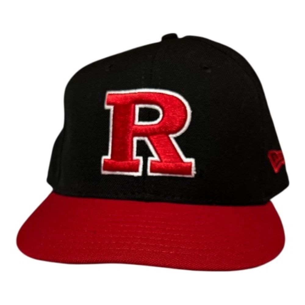 NWOT RUTGERS UNIVERSITY SCARLET KNIGHTS Classic Fitted Hat size 7 1/2